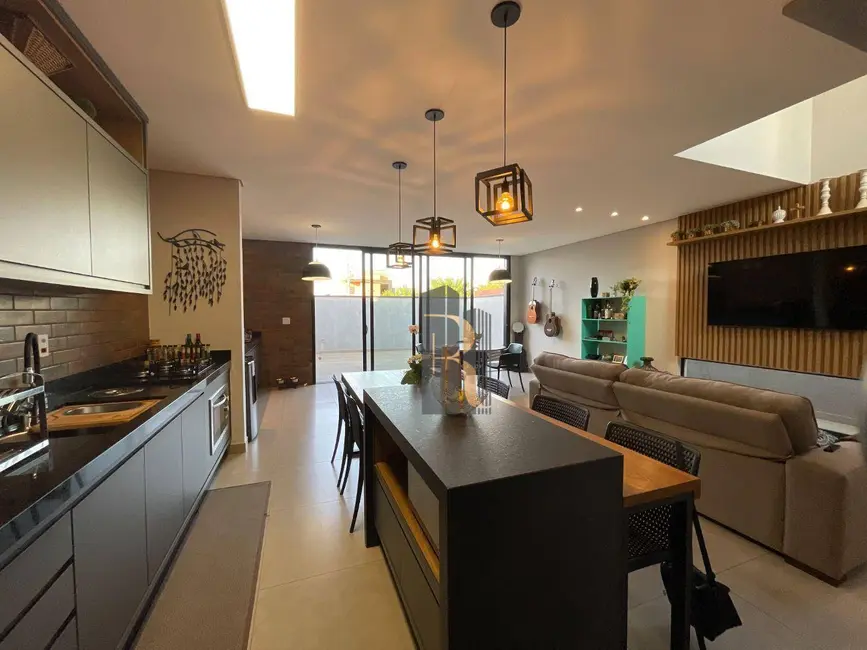 Foto 4 de Casa de Condomínio com 3 quartos à venda, 200m2 em Paulinia - SP