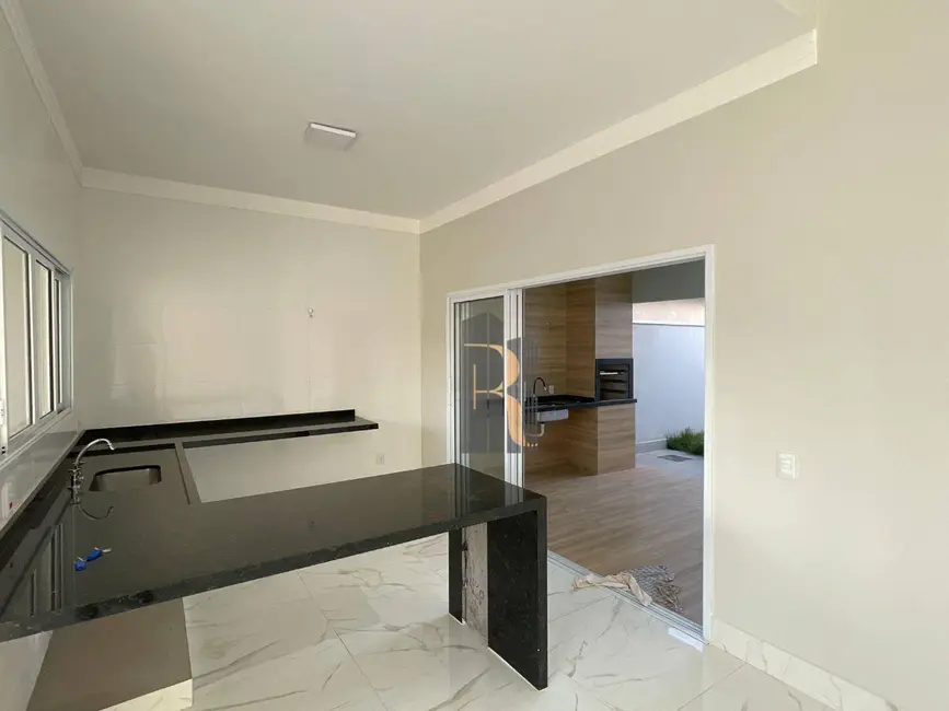 Foto 3 de Casa de Condomínio com 3 quartos à venda, 200m2 em Paulinia - SP