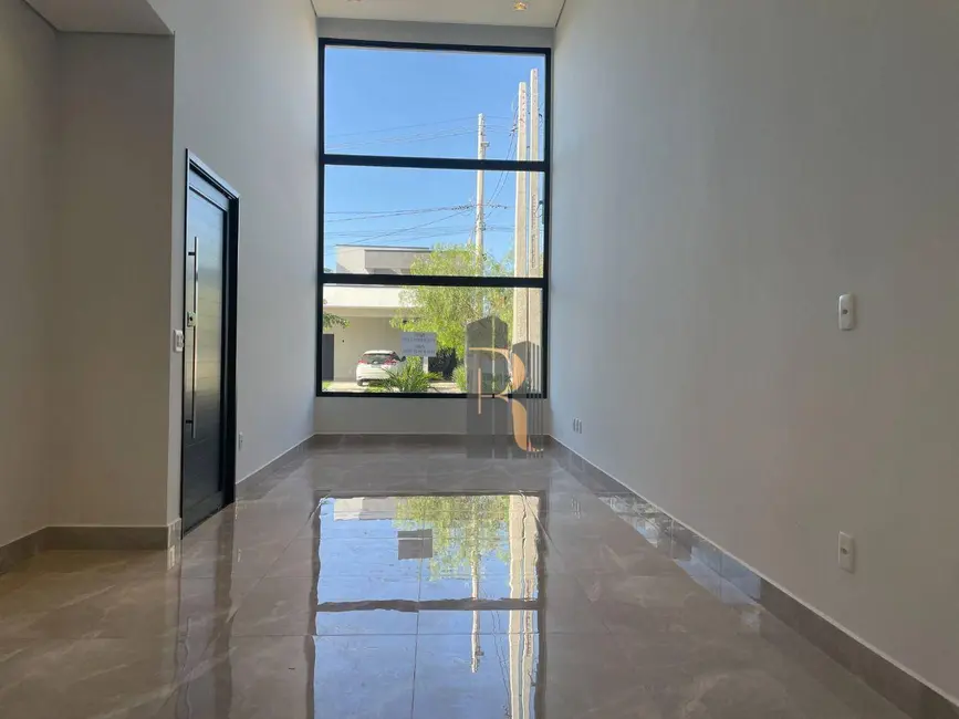 Foto 2 de Casa de Condomínio com 3 quartos à venda, 200m2 em Paulinia - SP