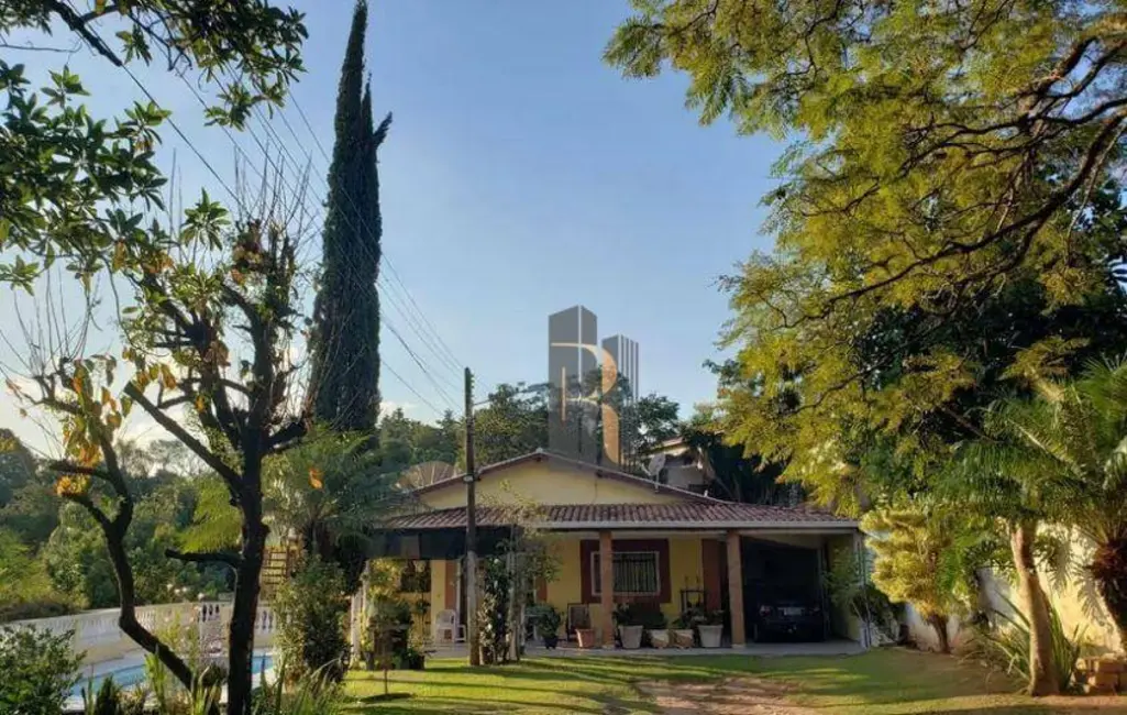 Chácara com 5 quartos à venda, 2152m2 em Chácaras São Bento, Valinhos - SP - imagem 5 Foto 5 de Chácara com 5 quartos à venda, 2152m2 em Chácaras São Bento, Valinhos - SP