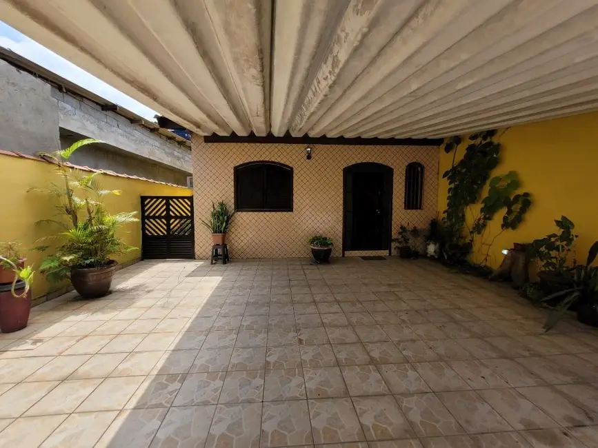 Casa com 2 quartos à venda, 140m2 em Jardim Esplanada do Castelo (Vicente de Carvalho), Guaruja - SP - imagem 2 Foto 2 de Casa com 2 quartos à venda, 140m2 em Jardim Esplanada do Castelo (Vicente de Carvalho), Guaruja - SP