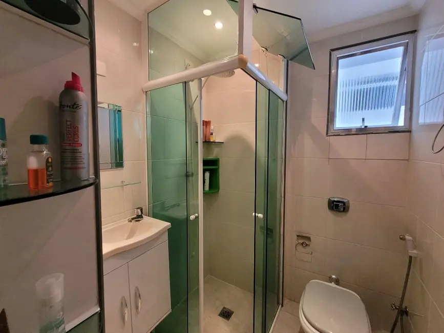 Foto 6 de Apartamento com 2 quartos à venda, 70m2 em Guaruja - SP