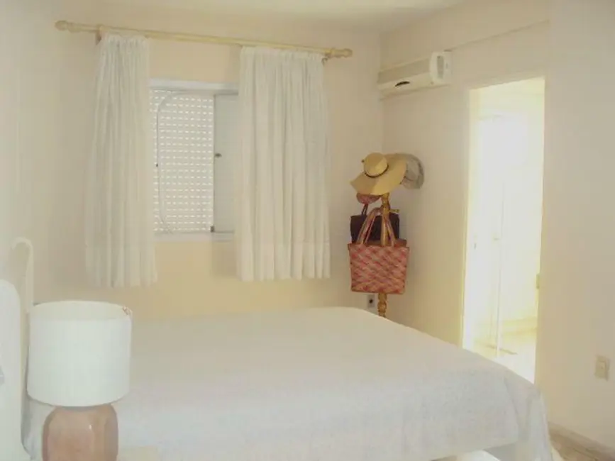 Cobertura com 3 quartos à venda, 274m2 em Barra Funda, Guaruja - SP - imagem 9 Foto 9 de Cobertura com 3 quartos à venda, 274m2 em Barra Funda, Guaruja - SP