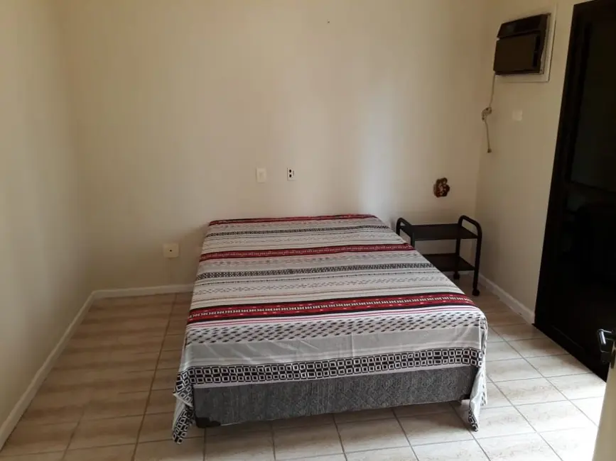 Apartamento com 3 quartos à venda, 101m2 em Jardim Las Palmas, Guaruja - SP - imagem 4 Foto 4 de Apartamento com 3 quartos à venda, 101m2 em Jardim Las Palmas, Guaruja - SP