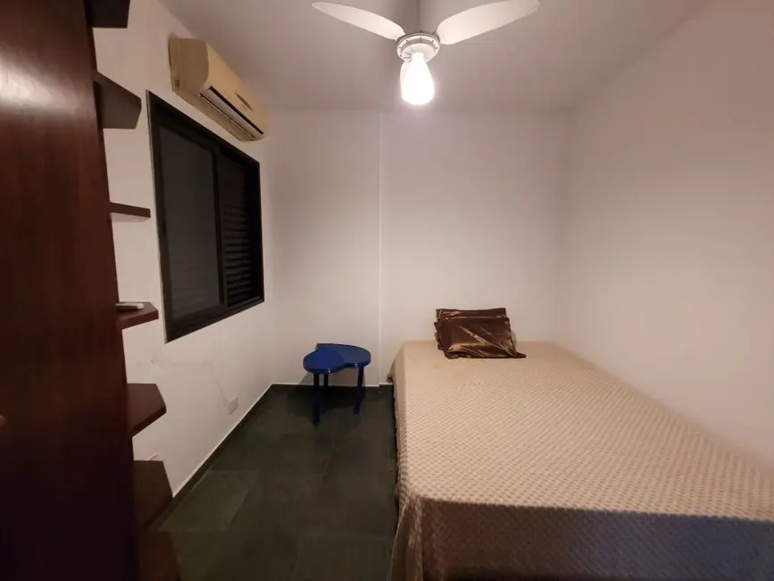Apartamento com 2 quartos à venda, 72m2 em Vila Alzira, Guaruja - SP - imagem 8 Foto 8 de Apartamento com 2 quartos à venda, 72m2 em Vila Alzira, Guaruja - SP