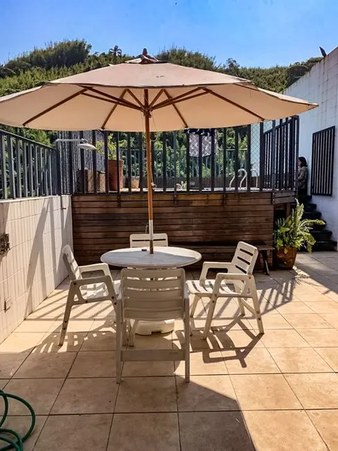 Cobertura com 3 quartos à venda, 300m2 em Barra Funda, Guaruja - SP - imagem 2 Foto 2 de Cobertura com 3 quartos à venda, 300m2 em Barra Funda, Guaruja - SP