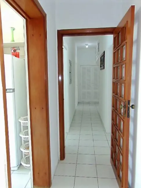 Apartamento com 4 quartos à venda, 168m2 em Vila Maia, Guaruja - SP - imagem 8 Foto 8 de Apartamento com 4 quartos à venda, 168m2 em Vila Maia, Guaruja - SP