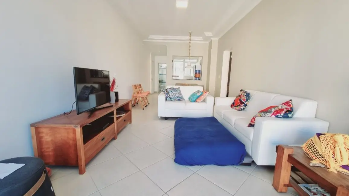 Foto 2 de Apartamento com 2 quartos à venda, 95m2 em Guaruja - SP