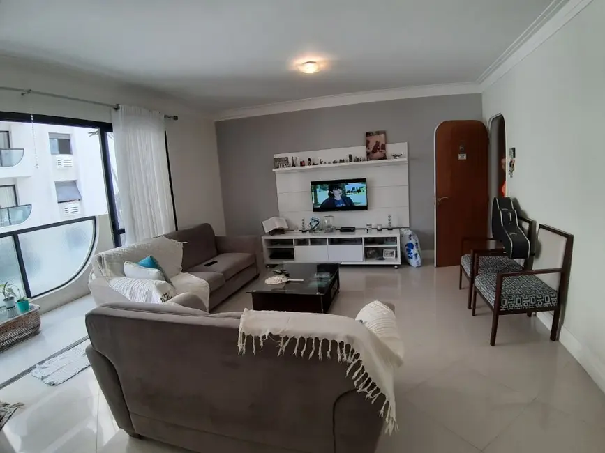 Foto 1 de Apartamento com 3 quartos à venda, 140m2 em Barra Funda, Guaruja - SP