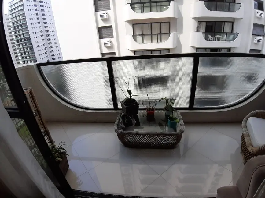 Apartamento com 3 quartos à venda, 140m2 em Barra Funda, Guaruja - SP - imagem 6 Foto 6 de Apartamento com 3 quartos à venda, 140m2 em Barra Funda, Guaruja - SP