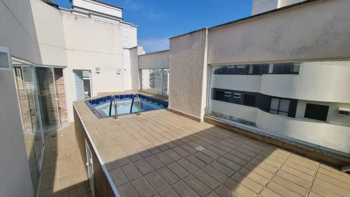 Cobertura com 3 quartos à venda, 170m2 em Guaruja - SP - imagem 2 Foto 2 de Cobertura com 3 quartos à venda, 170m2 em Guaruja - SP