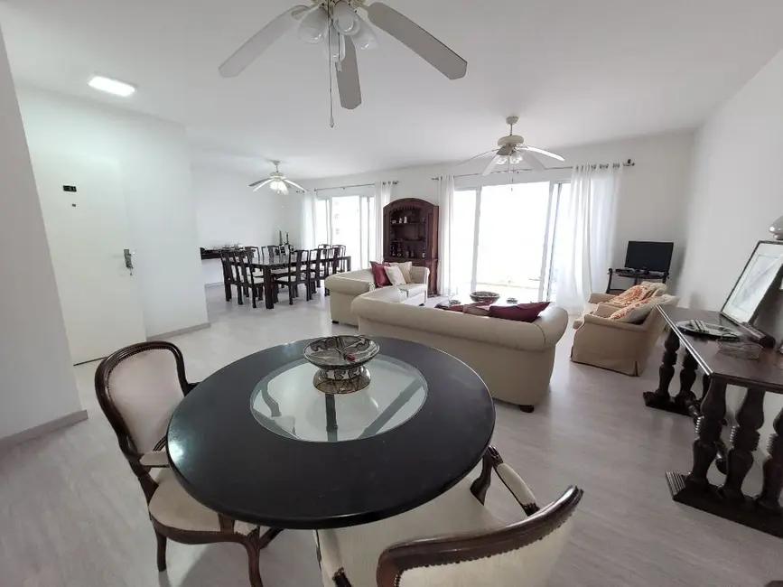 Apartamento com 4 quartos à venda, 249m2 em Guaruja - SP - imagem 4 Foto 4 de Apartamento com 4 quartos à venda, 249m2 em Guaruja - SP