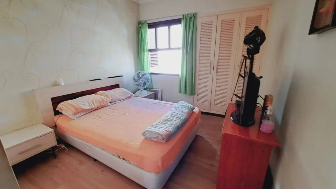 Apartamento com 4 quartos à venda, 120m2 em Jardim Las Palmas, Guaruja - SP - imagem 9 Foto 9 de Apartamento com 4 quartos à venda, 120m2 em Jardim Las Palmas, Guaruja - SP