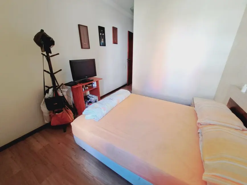 Apartamento com 4 quartos à venda, 120m2 em Jardim Las Palmas, Guaruja - SP - imagem 7 Foto 7 de Apartamento com 4 quartos à venda, 120m2 em Jardim Las Palmas, Guaruja - SP