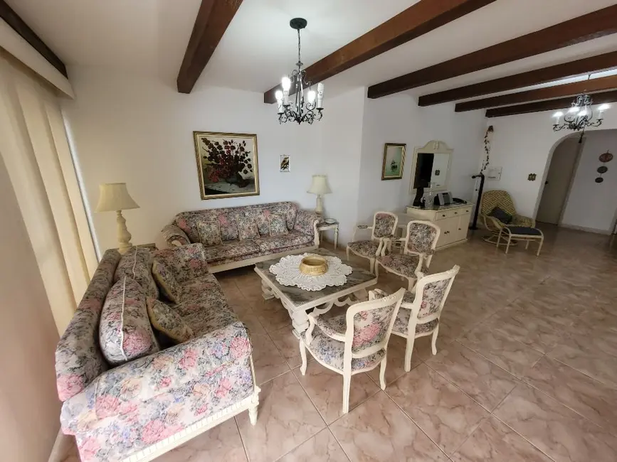 Foto 8 de Apartamento com 4 quartos à venda, 250m2 em Guaruja - SP