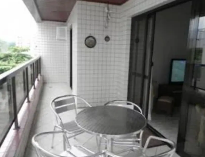 Foto 1 de Apartamento com 3 quartos à venda, 150m2 em Jardim Las Palmas, Guaruja - SP