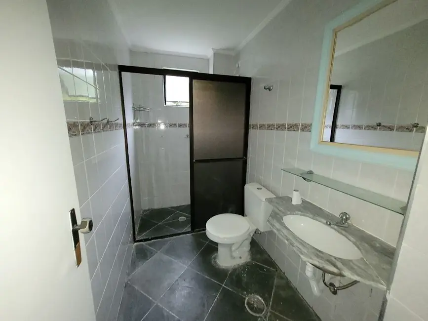 Apartamento com 3 quartos à venda, 134m2 em Barra Funda, Guaruja - SP - imagem 6 Foto 6 de Apartamento com 3 quartos à venda, 134m2 em Barra Funda, Guaruja - SP