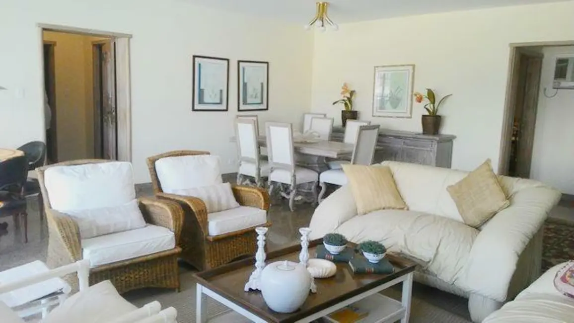 Apartamento com 4 quartos à venda, 200m2 em Guaruja - SP - imagem 7 Foto 7 de Apartamento com 4 quartos à venda, 200m2 em Guaruja - SP