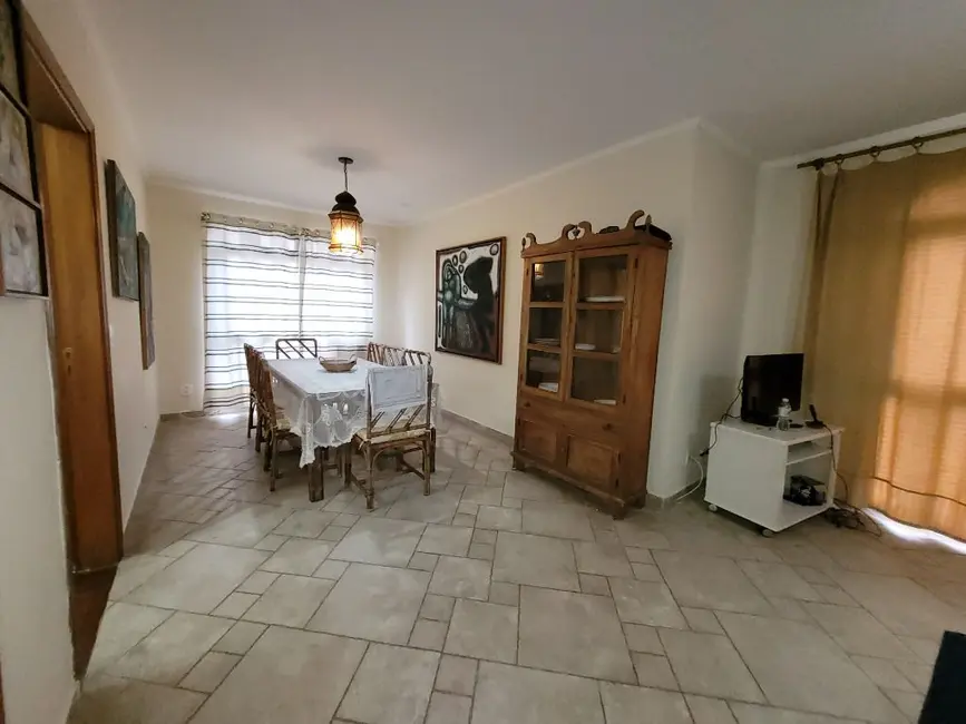 Apartamento com 3 quartos à venda, 134m2 em Guaruja - SP - imagem 4 Foto 4 de Apartamento com 3 quartos à venda, 134m2 em Guaruja - SP