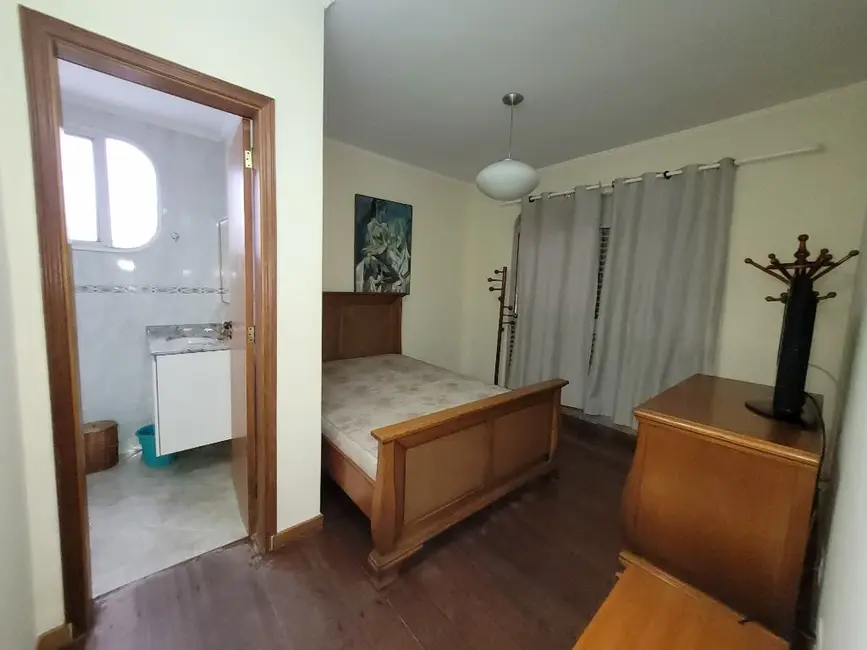 Apartamento com 3 quartos à venda, 134m2 em Guaruja - SP - imagem 6 Foto 6 de Apartamento com 3 quartos à venda, 134m2 em Guaruja - SP