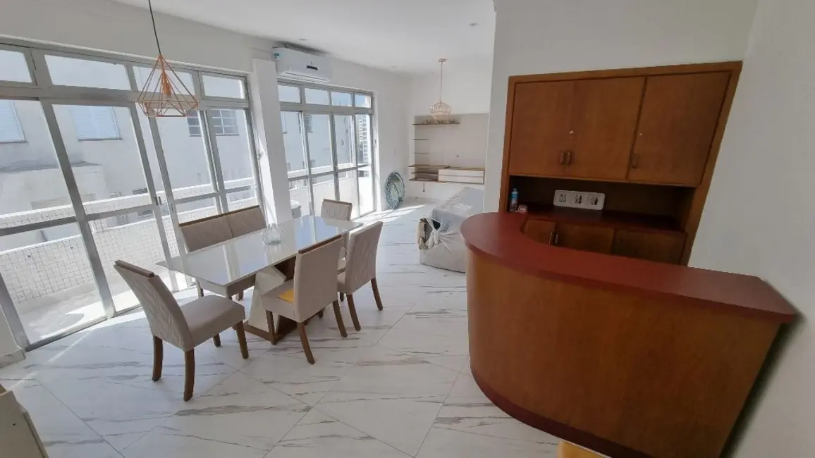 Apartamento com 3 quartos à venda, 130m2 em Guaruja - SP - imagem 4 Foto 4 de Apartamento com 3 quartos à venda, 130m2 em Guaruja - SP