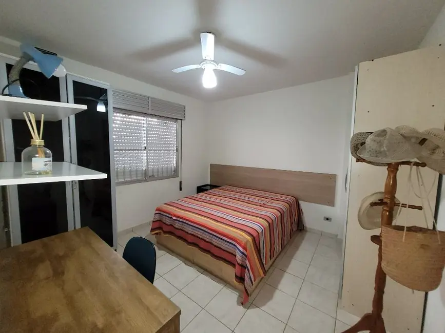 Foto 8 de Apartamento com 2 quartos à venda, 90m2 em Guaruja - SP