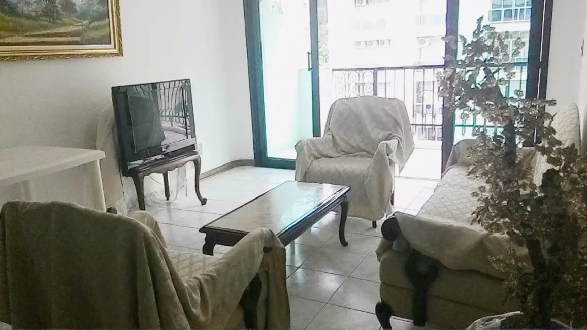 Apartamento com 3 quartos à venda, 135m2 em Barra Funda, Guaruja - SP - imagem 4 Foto 4 de Apartamento com 3 quartos à venda, 135m2 em Barra Funda, Guaruja - SP