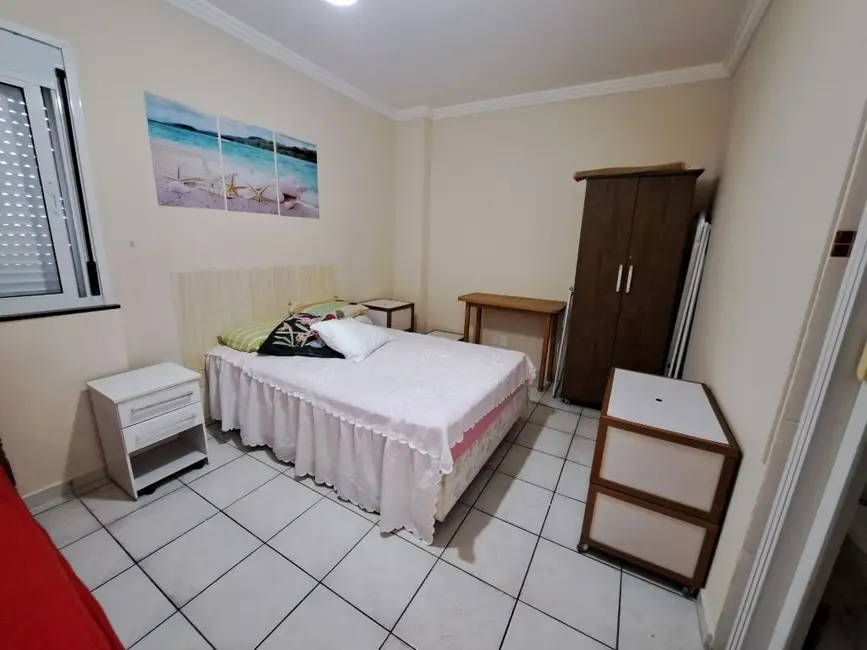 Apartamento com 2 quartos à venda, 70m2 em Barra Funda, Guaruja - SP - imagem 4 Foto 4 de Apartamento com 2 quartos à venda, 70m2 em Barra Funda, Guaruja - SP