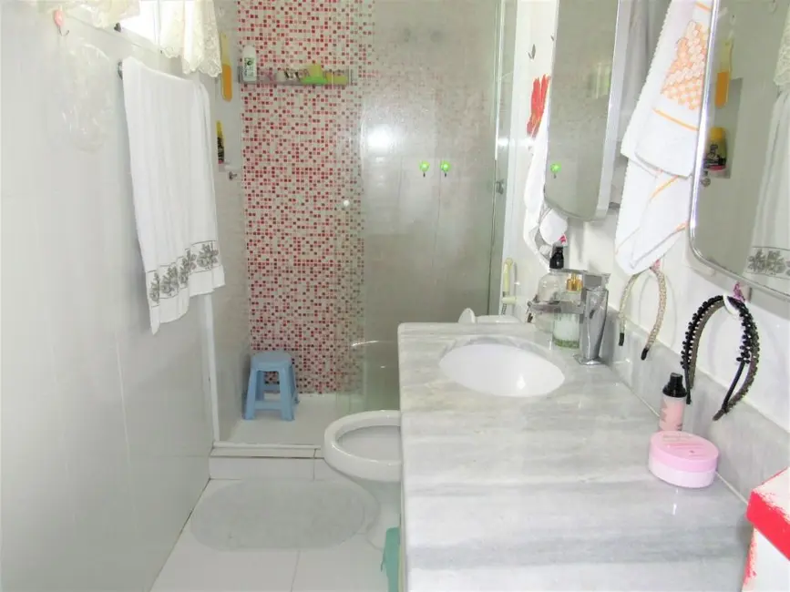 Cobertura com 4 quartos à venda e para alugar, 240m2 em Guaruja - SP - imagem 7 Foto 7 de Cobertura com 4 quartos à venda e para alugar, 240m2 em Guaruja - SP