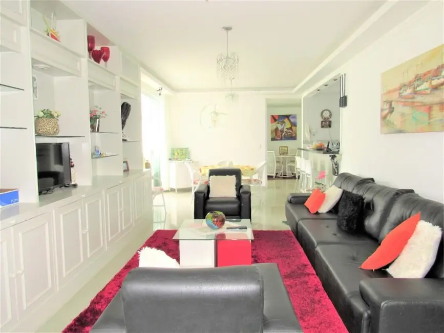 Foto 1 de Cobertura com 4 quartos à venda e para alugar, 240m2 em Guaruja - SP