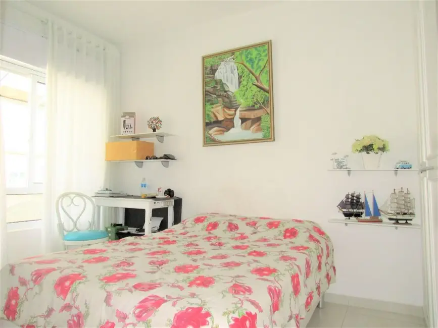 Cobertura com 4 quartos à venda e para alugar, 240m2 em Guaruja - SP - imagem 8 Foto 8 de Cobertura com 4 quartos à venda e para alugar, 240m2 em Guaruja - SP