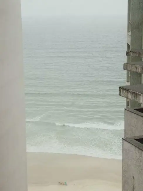 Foto 4 de Apartamento com 2 quartos à venda, 100m2 em Guaruja - SP