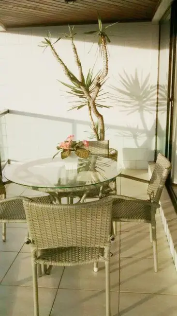 Apartamento com 3 quartos à venda e para alugar, 160m2 em Vila Alzira, Guaruja - SP - imagem 3 Foto 3 de Apartamento com 3 quartos à venda e para alugar, 160m2 em Vila Alzira, Guaruja - SP