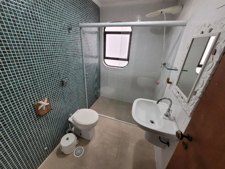 Foto 9 de Apartamento com 3 quartos à venda, 180m2 em Vila Luis Antônio, Guaruja - SP