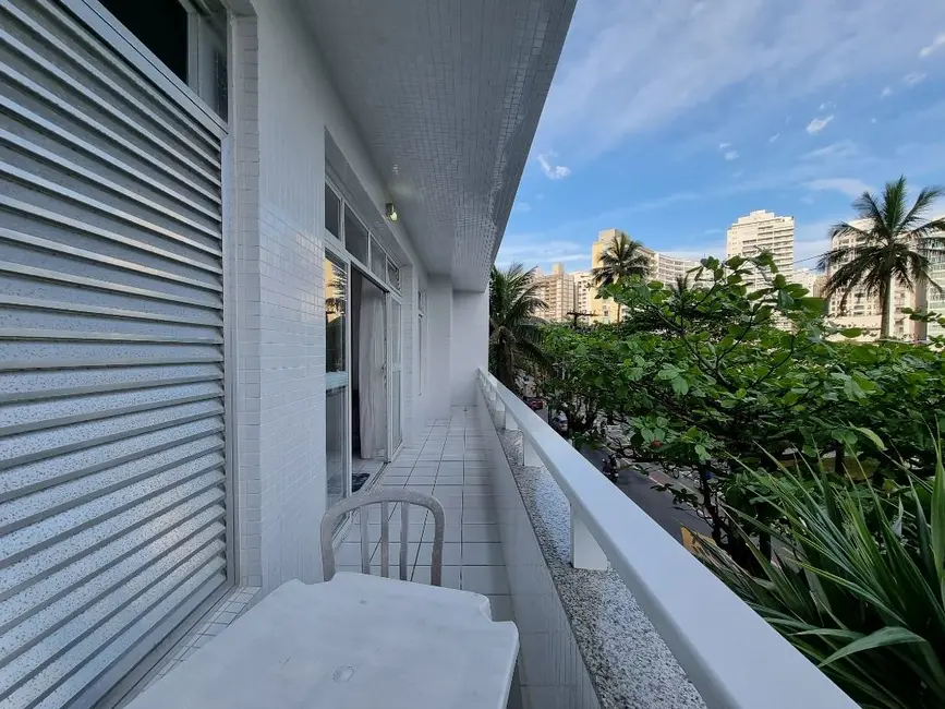 Foto 9 de Apartamento com 4 quartos à venda, 185m2 em Guaruja - SP