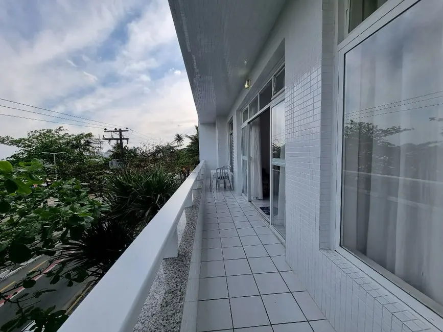 Foto 8 de Apartamento com 4 quartos à venda, 185m2 em Guaruja - SP