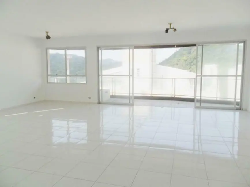 Foto 5 de Apartamento com 3 quartos à venda, 250m2 em Guaruja - SP