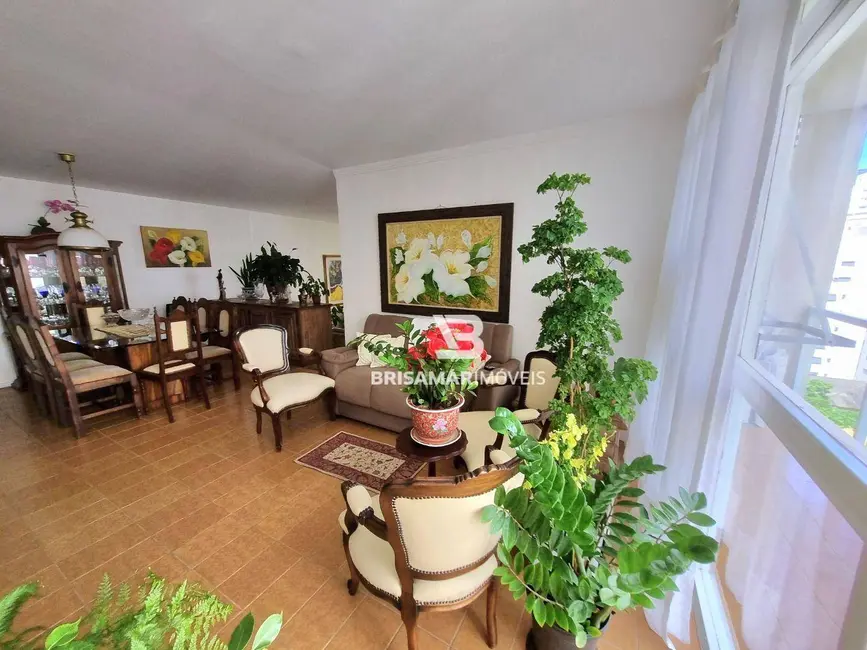 Apartamento com 3 quartos à venda, 160m2 em Barra Funda, Guaruja - SP - imagem 5 Foto 5 de Apartamento com 3 quartos à venda, 160m2 em Barra Funda, Guaruja - SP