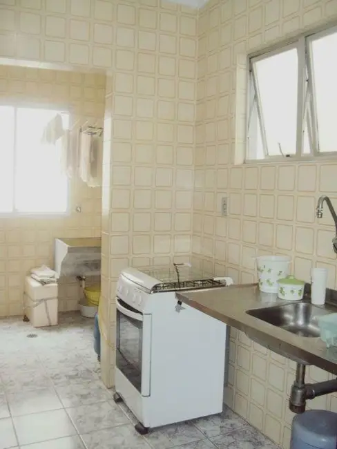 Foto 8 de Apartamento com 2 quartos à venda, 75m2 em Vila Luis Antônio, Guaruja - SP