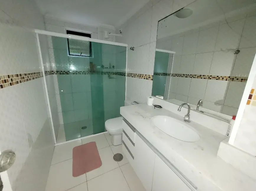 Apartamento com 3 quartos à venda, 134m2 em Barra Funda, Guaruja - SP - imagem 6 Foto 6 de Apartamento com 3 quartos à venda, 134m2 em Barra Funda, Guaruja - SP