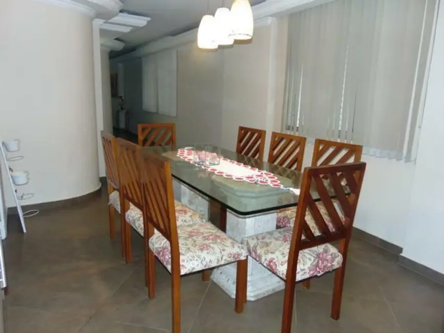 Foto 8 de Apartamento com 3 quartos à venda, 140m2 em Guaruja - SP