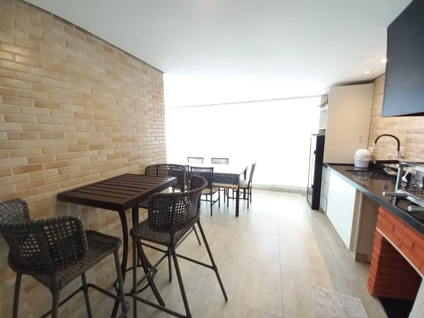 Foto 5 de Apartamento com 3 quartos à venda, 117m2 em Jardim Astúrias, Guaruja - SP