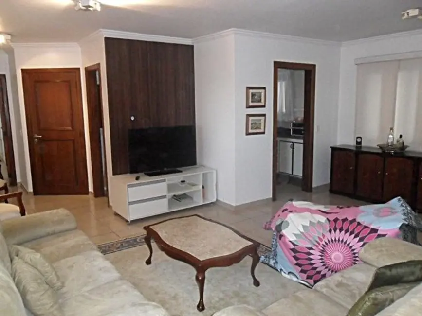 Apartamento com 4 quartos à venda e para alugar, 149m2 em Barra Funda, Guaruja - SP - imagem 5 Foto 5 de Apartamento com 4 quartos à venda e para alugar, 149m2 em Barra Funda, Guaruja - SP