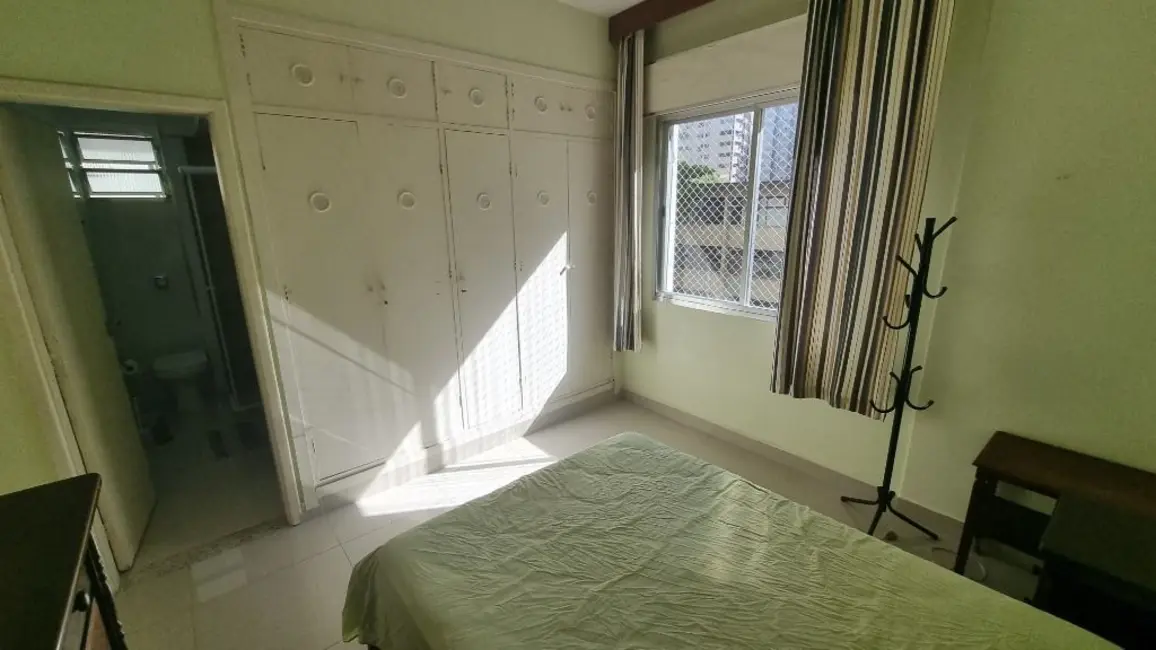 Foto 7 de Apartamento com 2 quartos à venda, 91m2 em Guaruja - SP