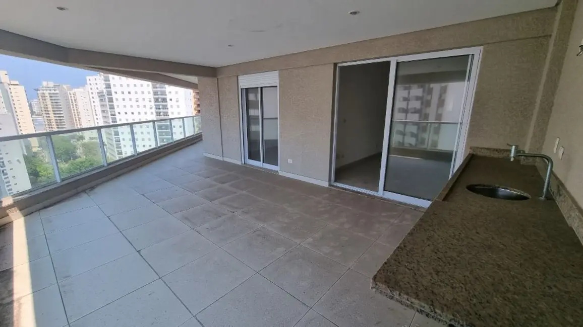 Cobertura com 3 quartos à venda, 389m2 em Guaruja - SP - imagem 6 Foto 6 de Cobertura com 3 quartos à venda, 389m2 em Guaruja - SP