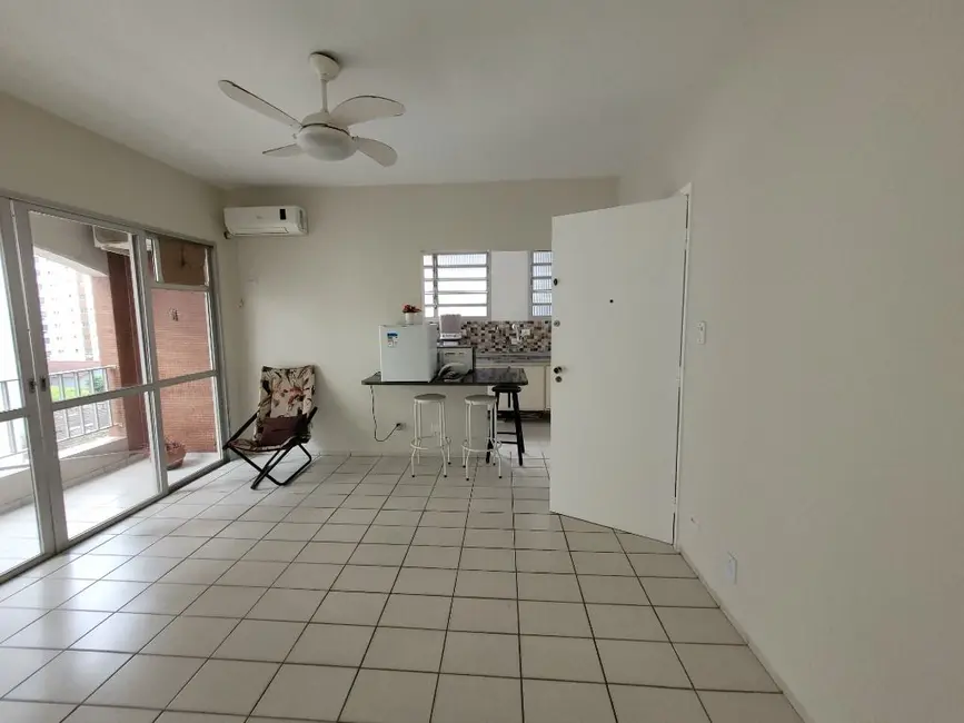 Apartamento com 1 quarto à venda, 50m2 em Barra Funda, Guaruja - SP - imagem 4 Foto 4 de Apartamento com 1 quarto à venda, 50m2 em Barra Funda, Guaruja - SP