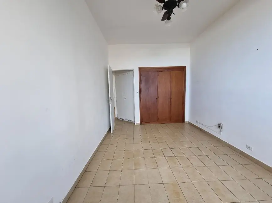 Foto 9 de Apartamento com 3 quartos à venda e para alugar, 140m2 em Guaruja - SP