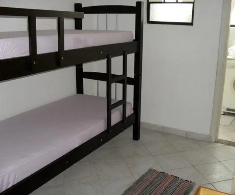 Apartamento com 3 quartos à venda, 140m2 em Barra Funda, Guaruja - SP - imagem 9 Foto 9 de Apartamento com 3 quartos à venda, 140m2 em Barra Funda, Guaruja - SP