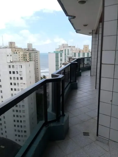 Apartamento com 3 quartos à venda, 140m2 em Barra Funda, Guaruja - SP - imagem 5 Foto 5 de Apartamento com 3 quartos à venda, 140m2 em Barra Funda, Guaruja - SP