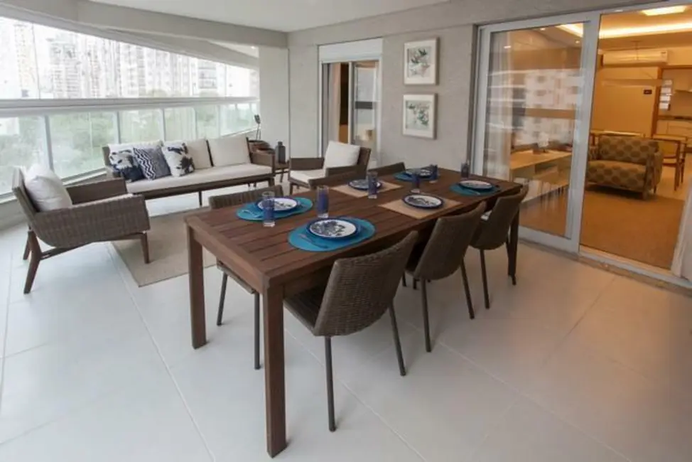 Apartamento com 3 quartos à venda, 219m2 em Guaruja - SP - imagem 3 Foto 3 de Apartamento com 3 quartos à venda, 219m2 em Guaruja - SP